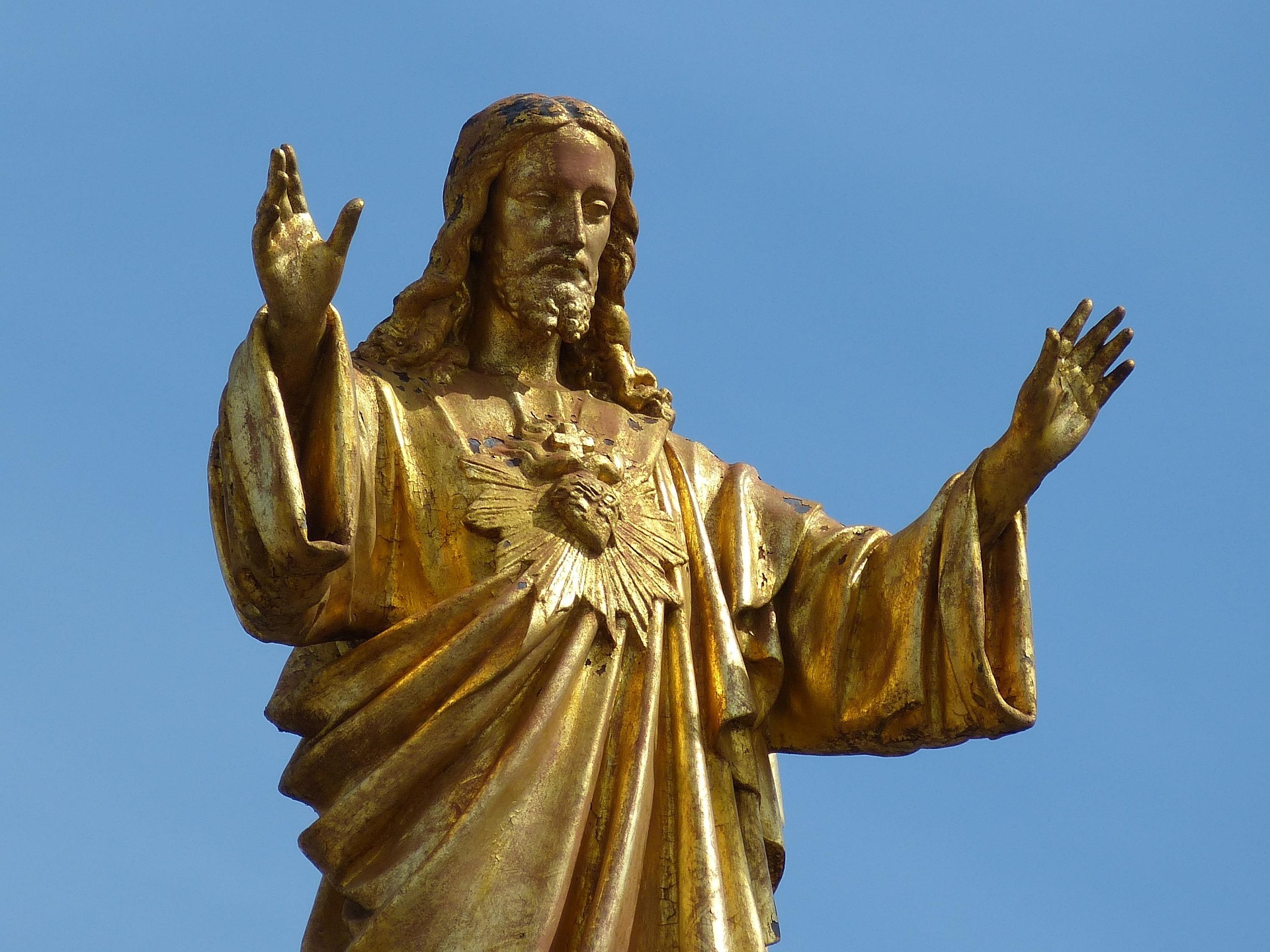 falco-bless-227263_1920 Prayer at the Heart